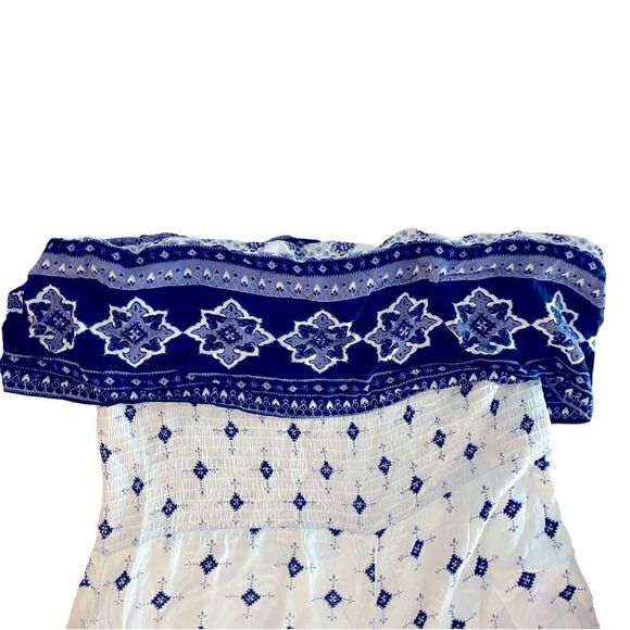 Some Days Loving Strapless Boho Romper Size Medium - Picture 4 of 4